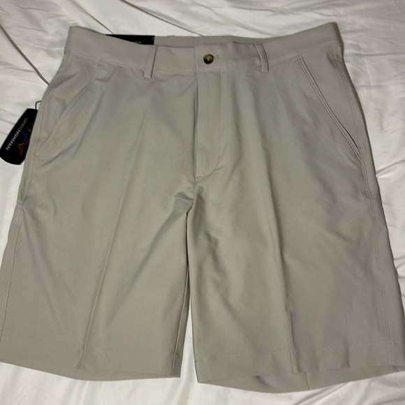 Greg Norman Collection Other - Greg Norman ML75 Microlux Stretch Short Sz 32 Sandstone